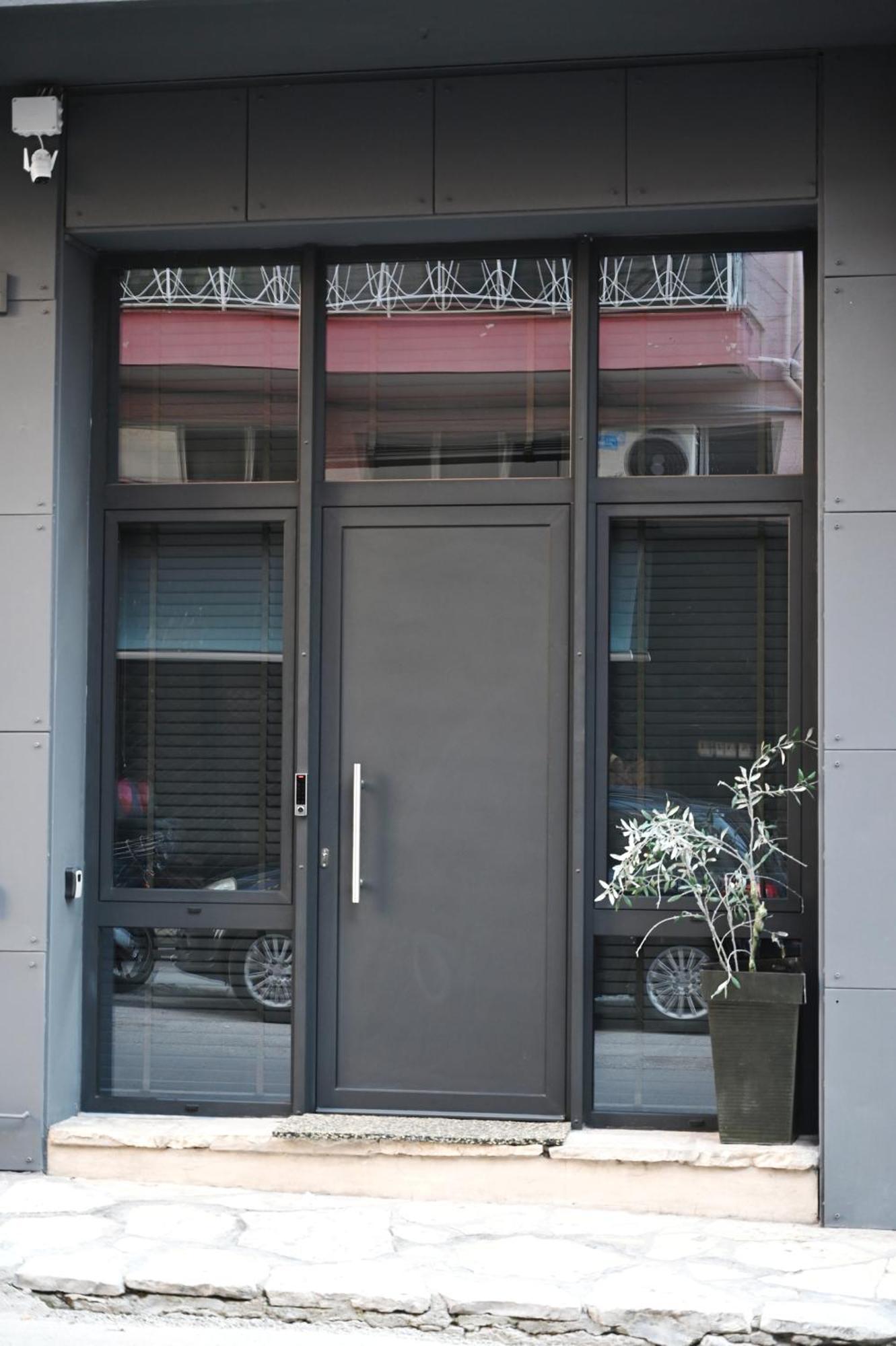 Two-floor Maisonette With Private Entrance Apartment Patras